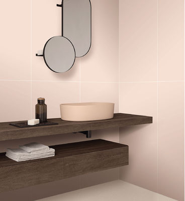 ซื้อ กระเบื้องพอร์เซลีนสีชมพูกันคลื่น 400x800mm 600x1200mm การผลิตออนไลน์