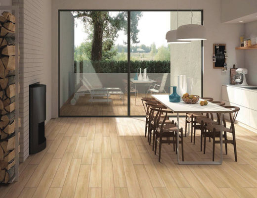 ซื้อ Frostproof 30x120cm ไม้กระเบื้องพอร์ซเลนสีเบจอ่อนสำหรับโครงการ CE เกรด AAA การผลิตออนไลน์
