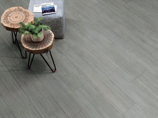 ซื้อ ISO13006 200x1200mm กระเบื้องพื้นไม้สีขาว Modern Rustic Hotel 1000SQM การผลิตออนไลน์