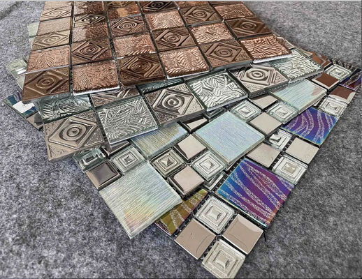 ซื้อ กระเบื้องโมเสกแก้วเคลือบโลหะขนาด 300x300 มม. สำหรับสระว่ายน้ำ การผลิตออนไลน์