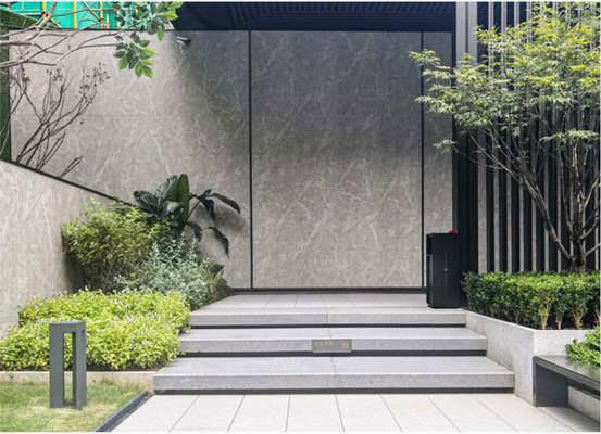 ผนังผ้าม่านกลางแจ้งสีเทาสีแมท กระเบื้องโพรเซลน 60x120cm สําหรับอาคารและสระว่ายน้ํา