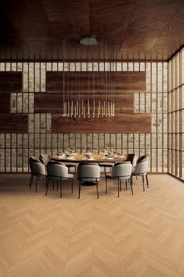 กระเบื้องโปรเซลีนไม้ปัจจุบันขนาด 1200x600 มิลลิเมตร และกระเบื้องพื้นภายในโบราณ สําหรับการปรับปรุง