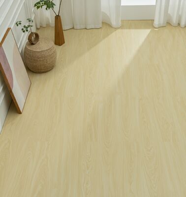 ทนทานการสวมเหลือง 1220x180mm ความหนา 5mm ดินภายใน SPC ดินสําหรับห้องนั่งเล่นและสํานักงาน